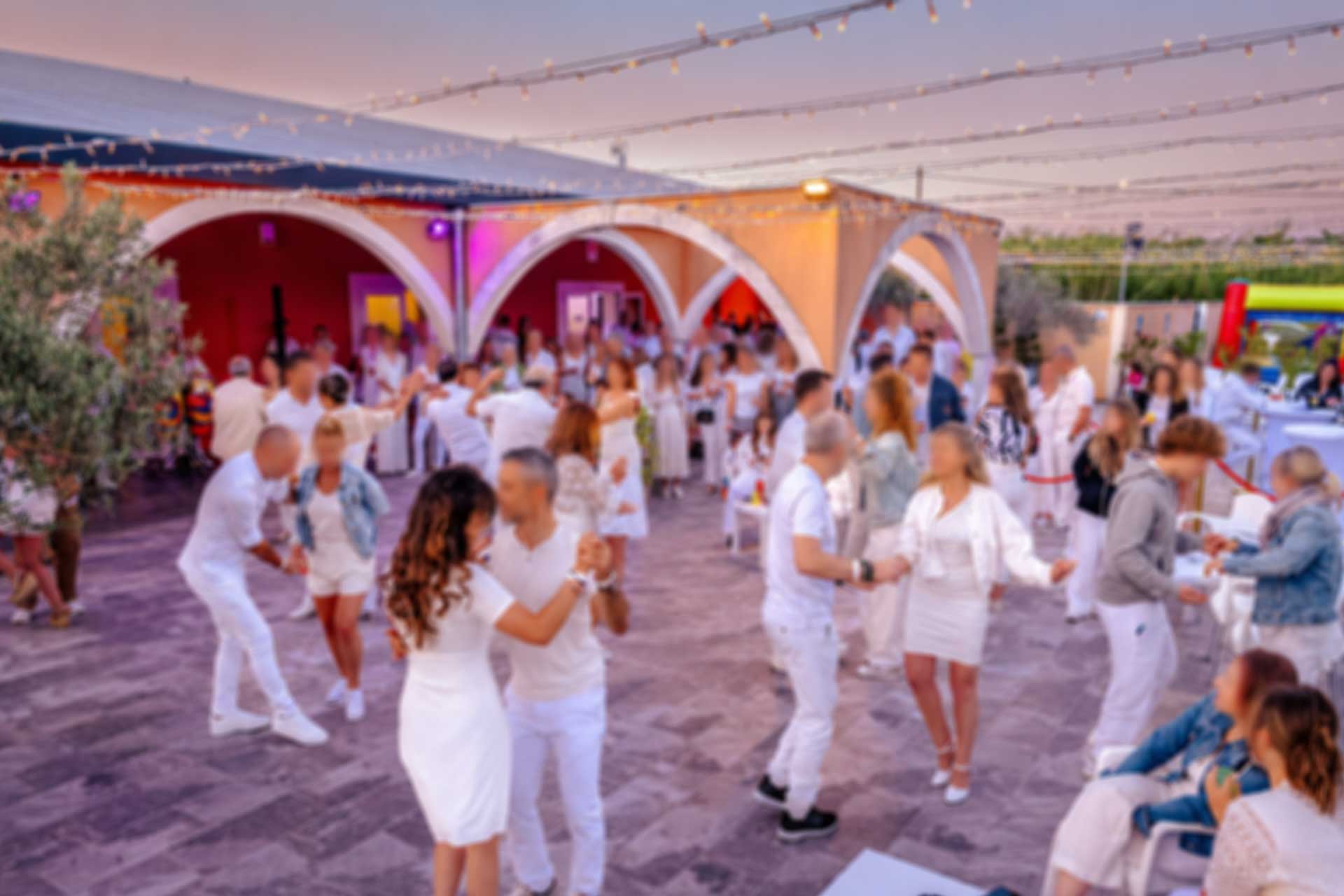 La soirée de fin d&rsquo;année blanche 2025 au Mas Malta